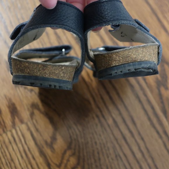 Jacadi Sandals Size 28, Great condition - Picture 12 of 16